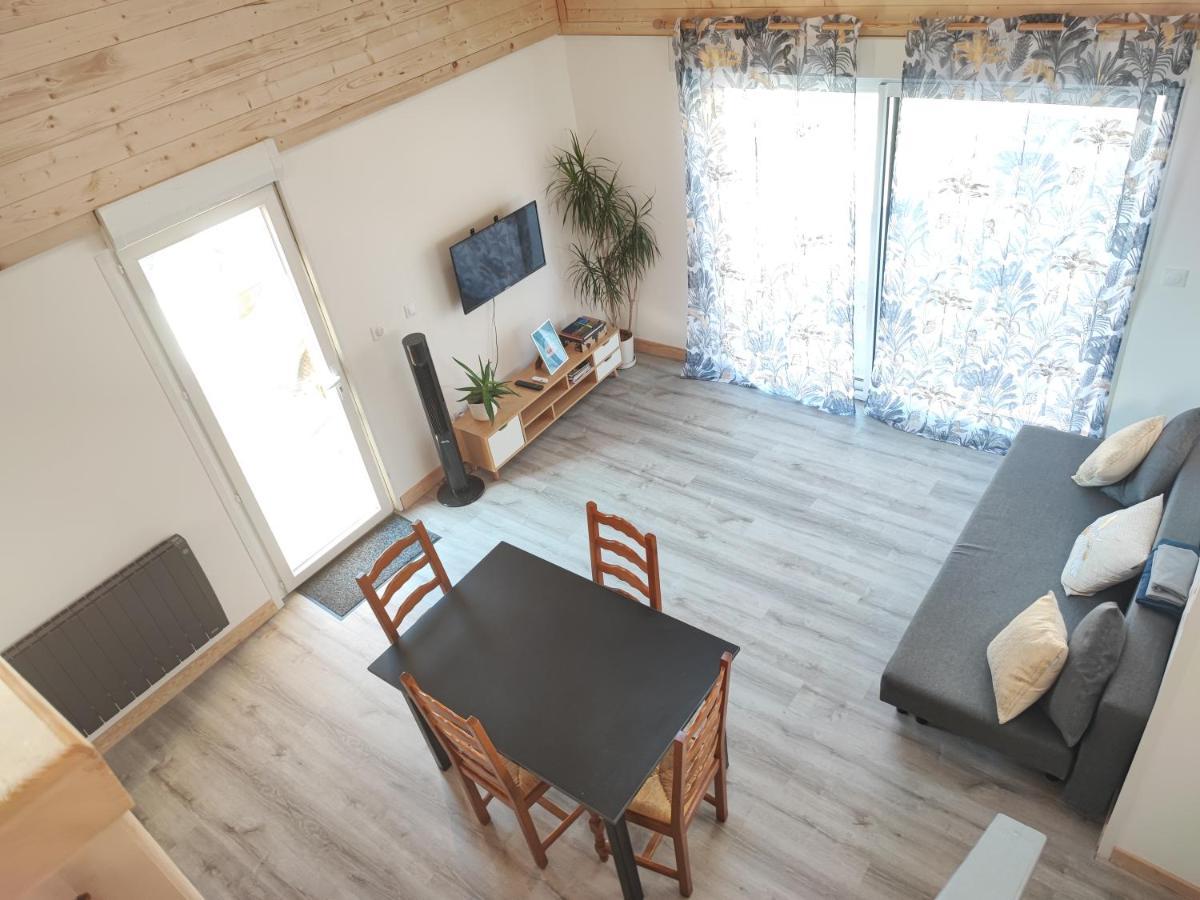 Petit Coin De Bonheur Studio Neuf Avec Terrasse Et Parking Prive A 5Mins Du Centre-Ville La Mure  Exterior foto